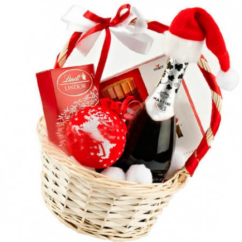 Подарочная корзина "Яркая зима"